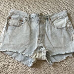 Levi’s 501 Light Blue Denim Women Shorts